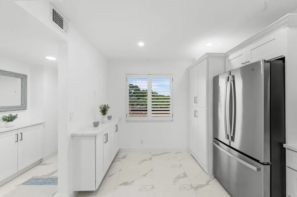 6936 Huntington Lane Delray Beach FL 33446