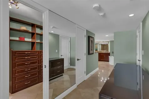2200 S Ocean Lane Fort Lauderdale FL 33316