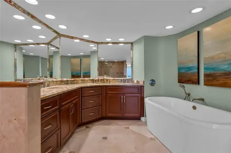 2200 S Ocean Lane Fort Lauderdale FL 33316