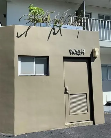 2830 NE 30th Place Fort Lauderdale FL 33306