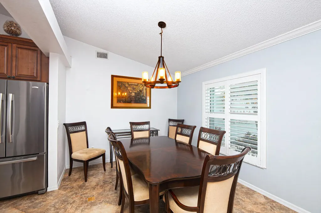 613 SE Dean Terrace Port St Lucie FL 34984