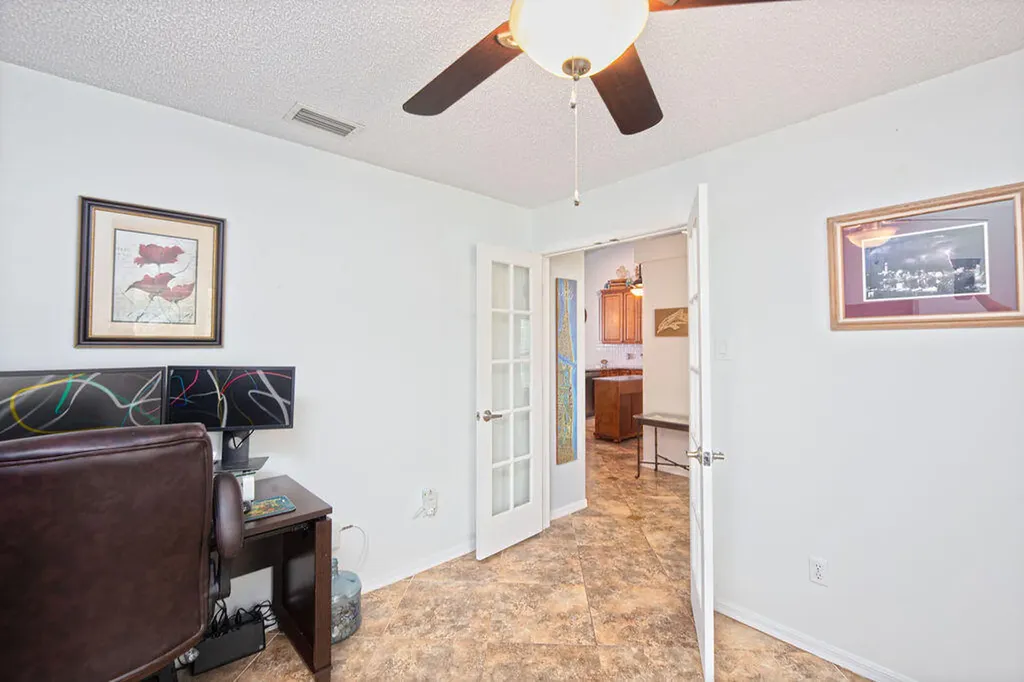 613 SE Dean Terrace Port St Lucie FL 34984