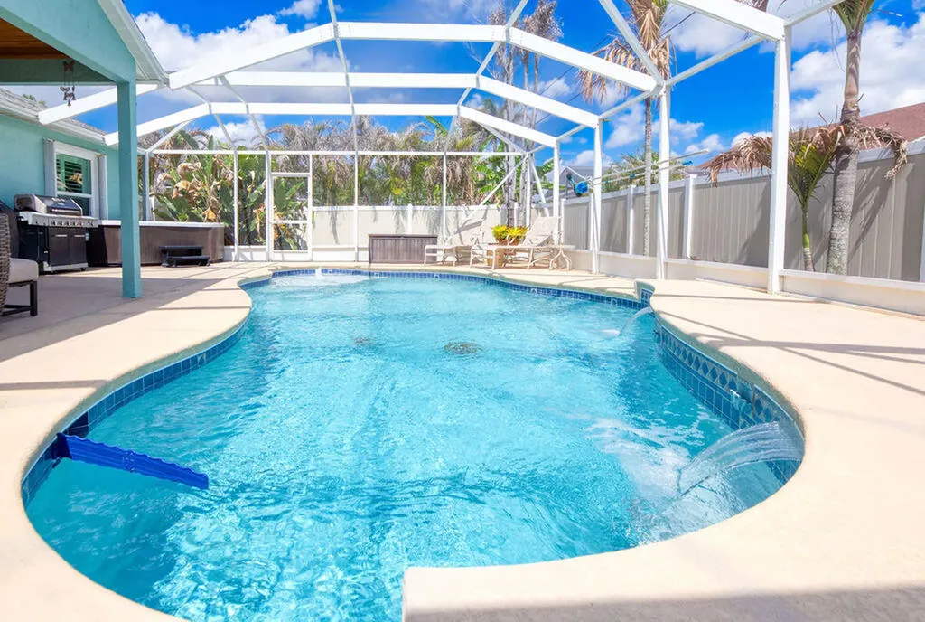 613 SE Dean Terrace Port St Lucie FL 34984