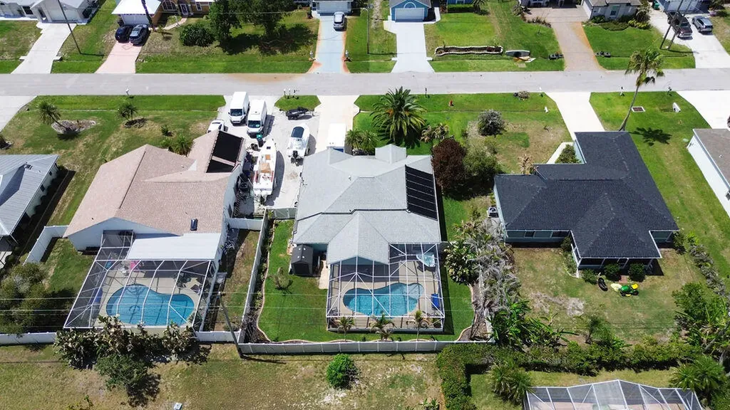 613 SE Dean Terrace Port St Lucie FL 34984