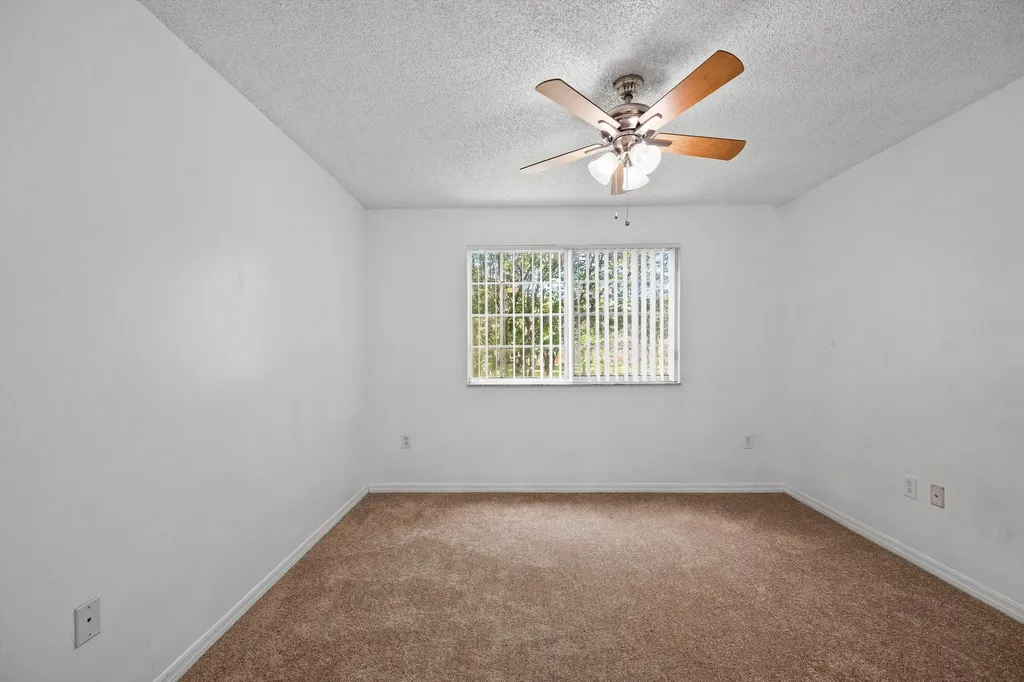 4159 N Haverhill Road West Palm Beach FL 33417