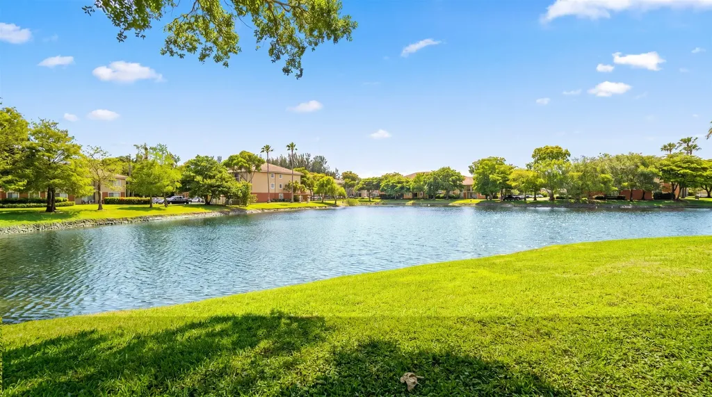 4159 N Haverhill Road West Palm Beach FL 33417