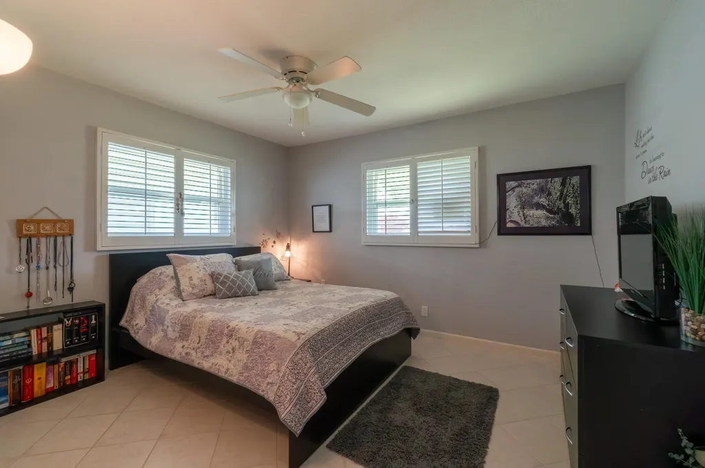 119 SW 9th Street Boynton Beach FL 33426