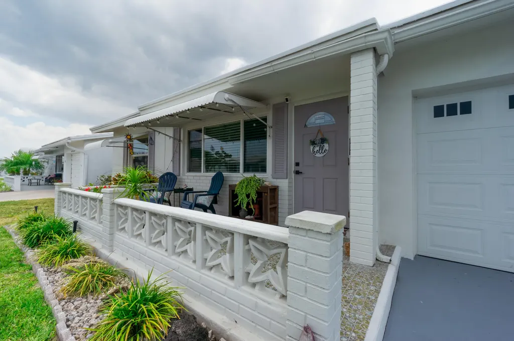 119 SW 9th Street Boynton Beach FL 33426