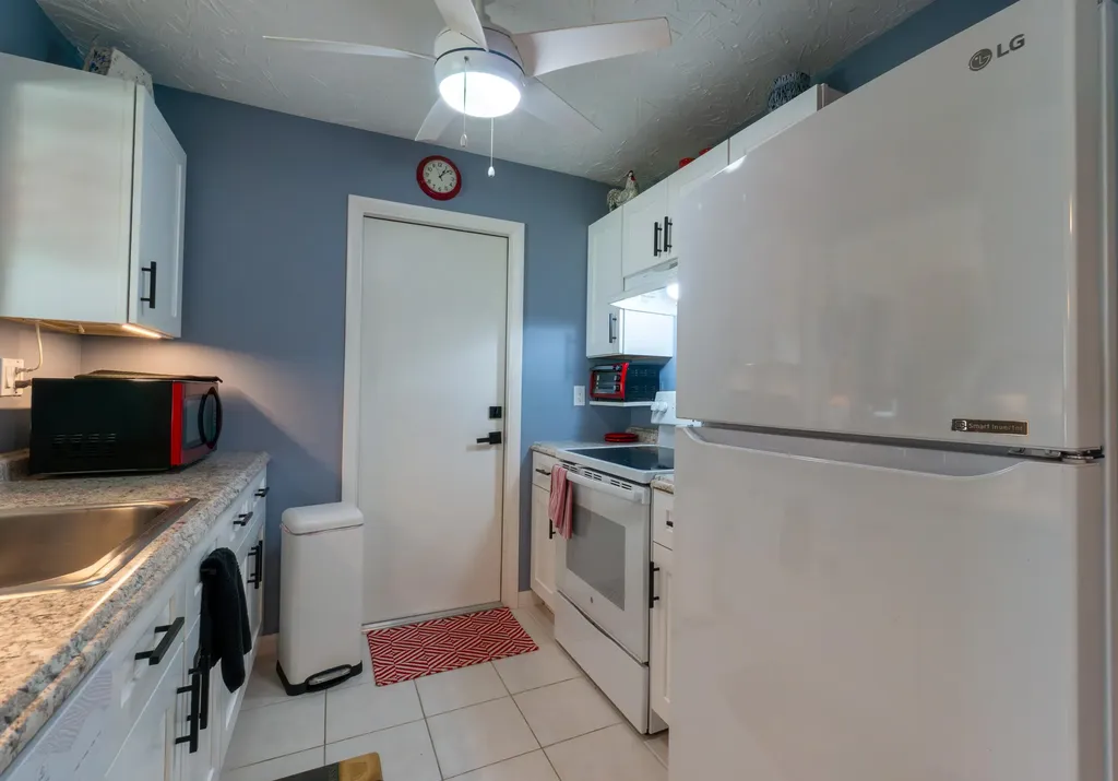 119 SW 9th Street Boynton Beach FL 33426