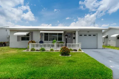 119 SW 9th Street Boynton Beach FL 33426