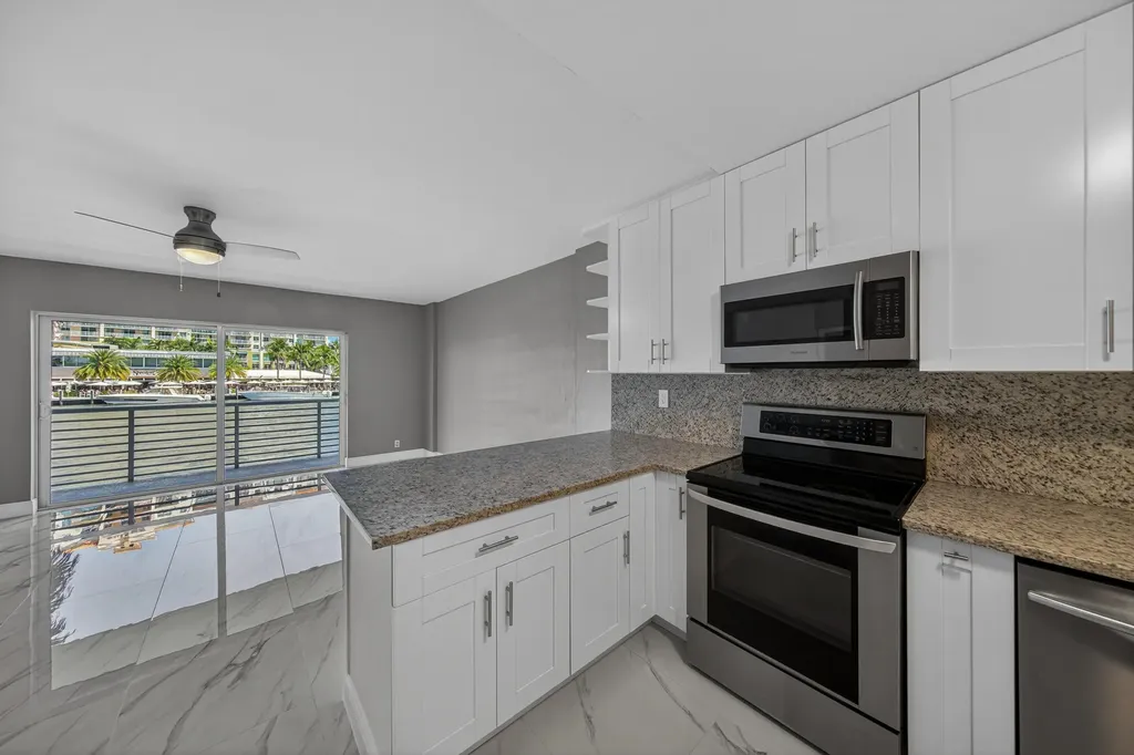 2900 NE 30th Street NE Fort Lauderdale FL 33306
