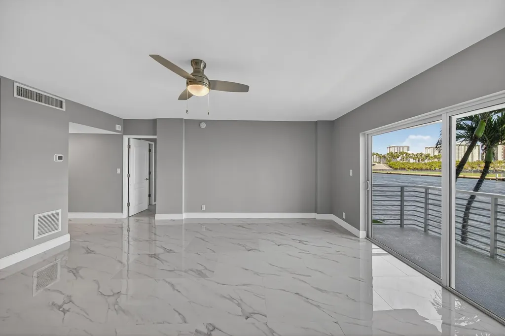 2900 NE 30th Street NE Fort Lauderdale FL 33306