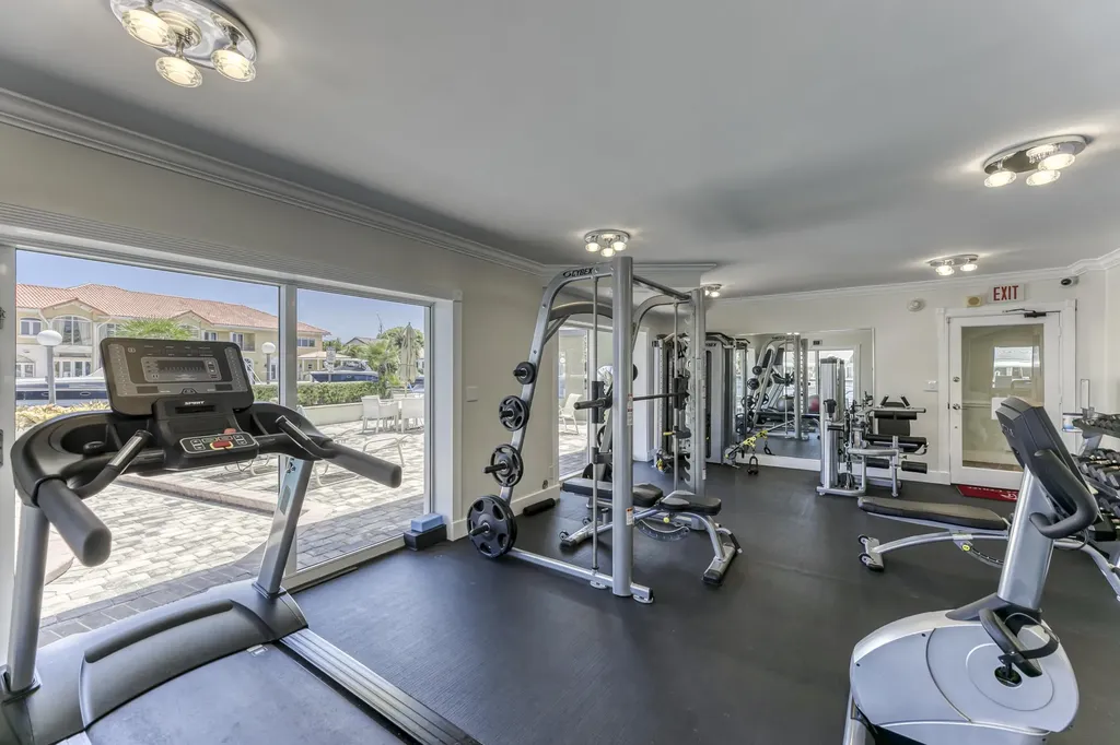 2900 NE 30th Street NE Fort Lauderdale FL 33306