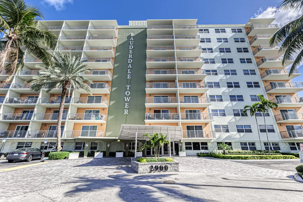 2900 NE 30th Street NE Fort Lauderdale FL 33306