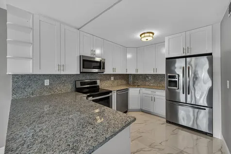 2900 NE 30th Street NE Fort Lauderdale FL 33306