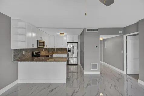 2900 NE 30th Street NE Fort Lauderdale FL 33306