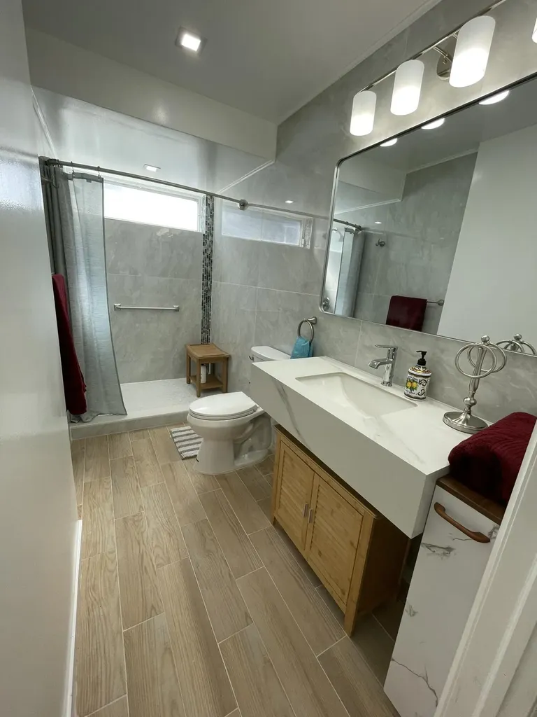 30 SE 13th Street Boca Raton FL 33432