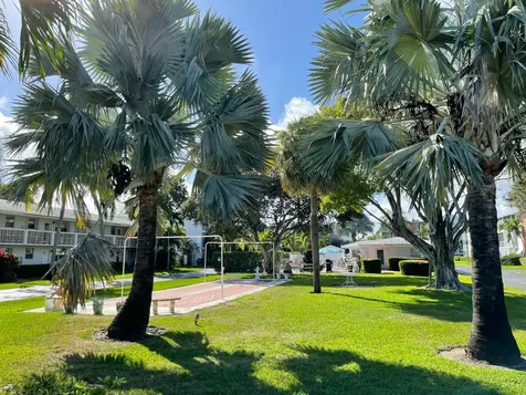 30 SE 13th Street Boca Raton FL 33432