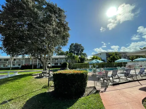 30 SE 13th Street Boca Raton FL 33432