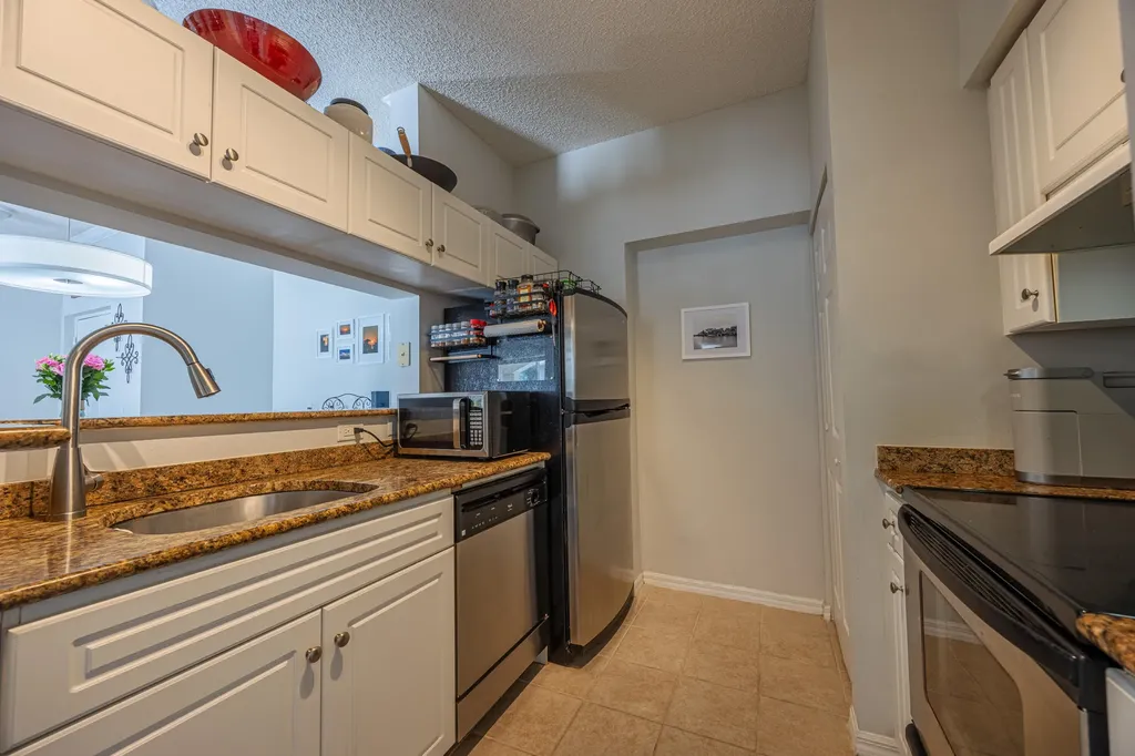 2412 Tuscany Way Boynton Beach FL 33435