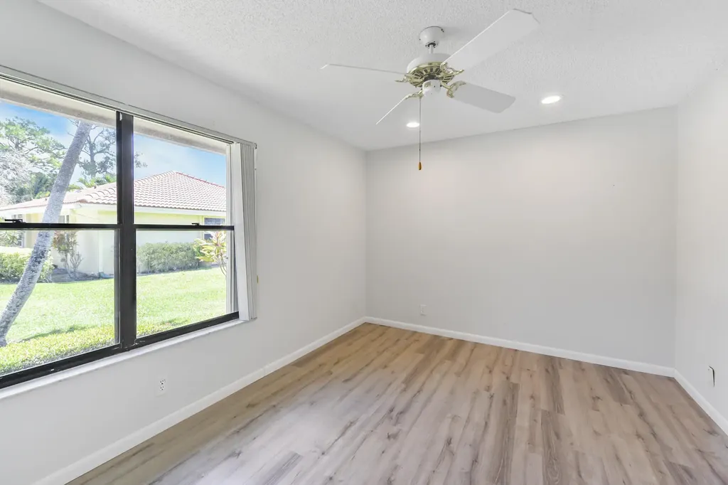 13257 Touchstone Place Palm Beach Gardens FL 33418