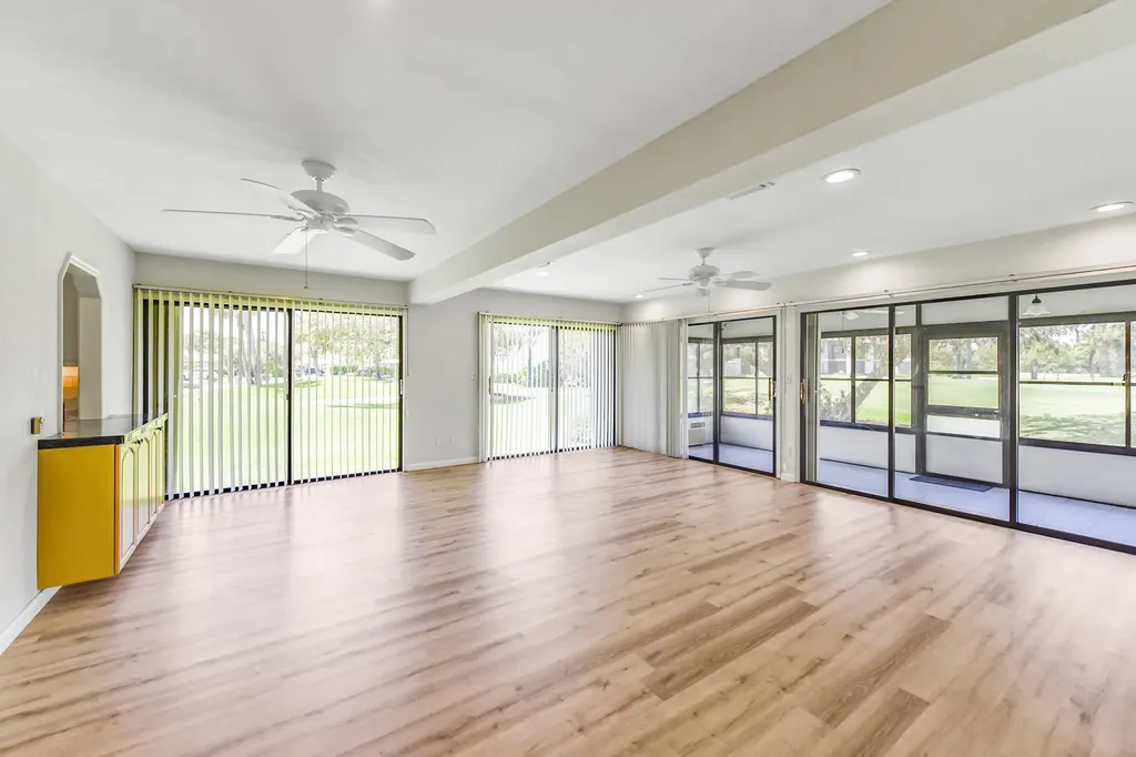13257 Touchstone Place Palm Beach Gardens FL 33418