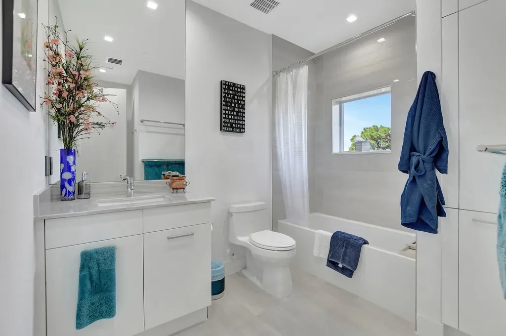 4240 NW 17th Avenue Boca Raton FL 33431