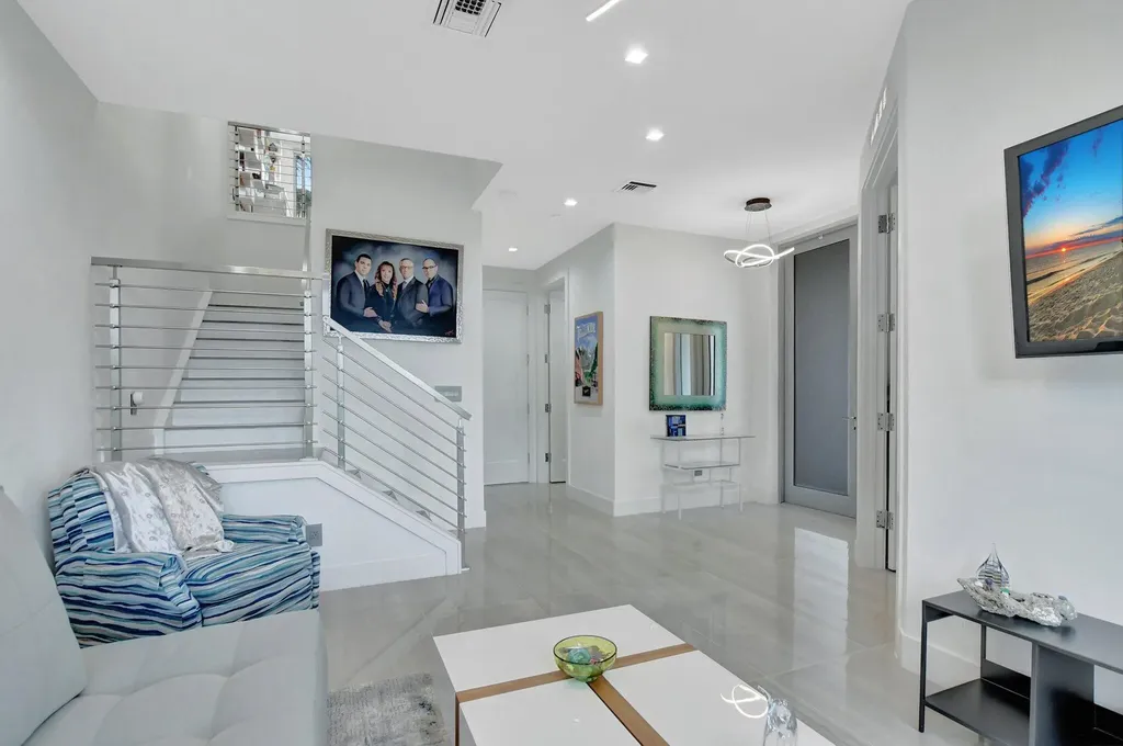 4240 NW 17th Avenue Boca Raton FL 33431