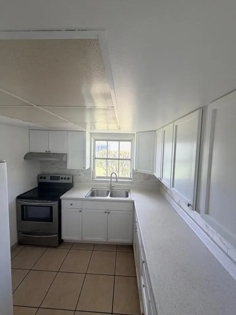 5443 Cresthaven Boulevard West Palm Beach FL 33415