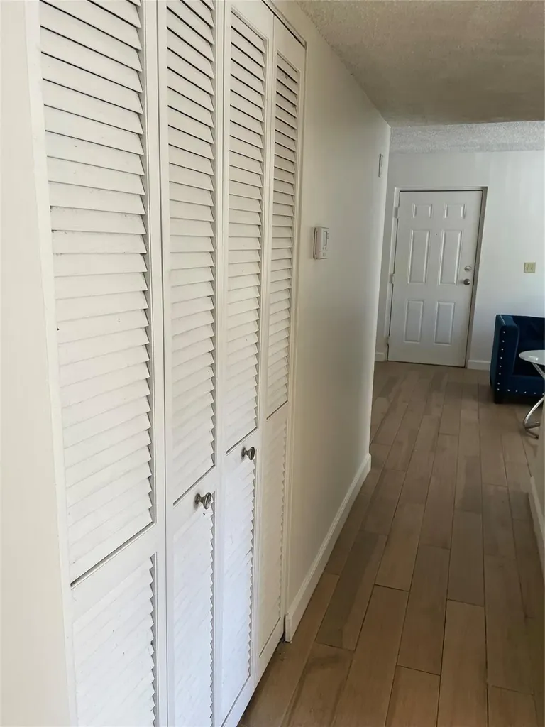 1068 N Benoist Farms Road West Palm Beach FL 33411