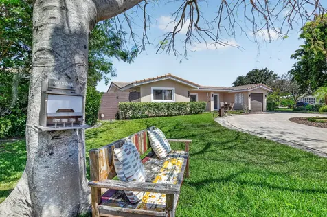 424 SW 7th Way Boca Raton FL 33486
