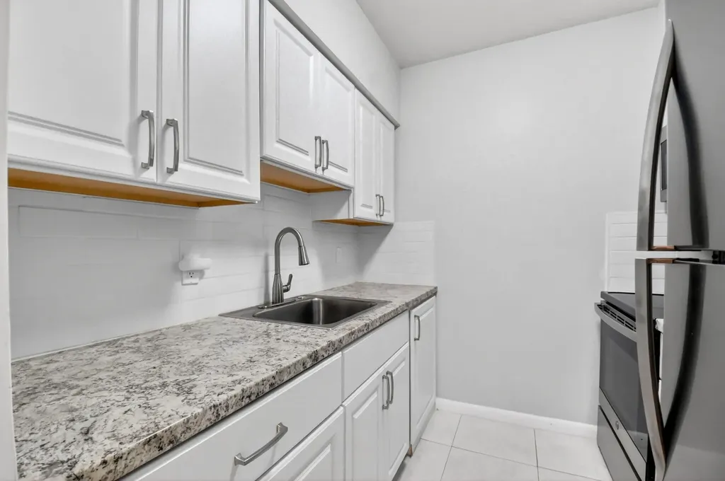 2420 S Federal Highway Boynton Beach FL 33435