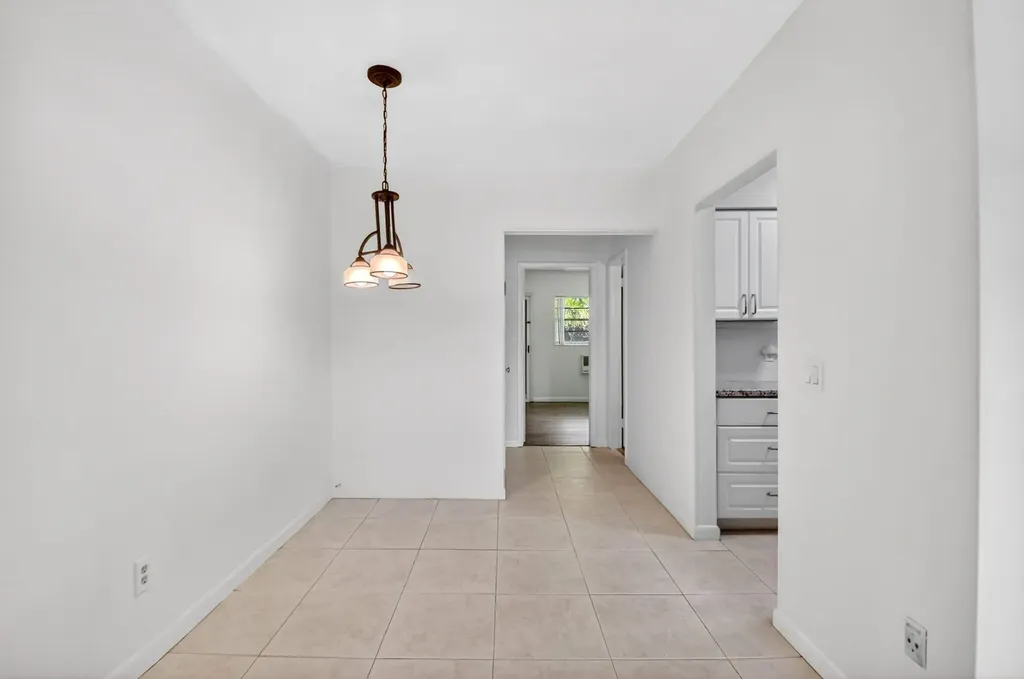 2420 S Federal Highway Boynton Beach FL 33435