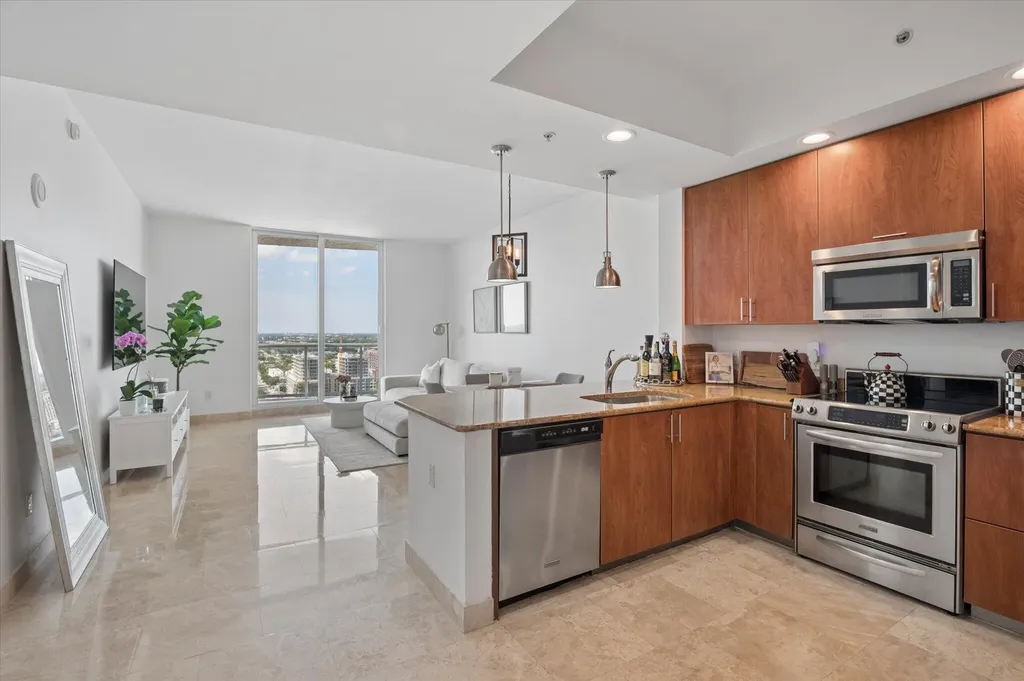 315 NE 3rd Avenue Fort Lauderdale FL 33301