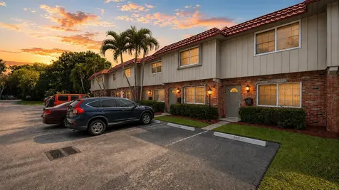 67 NE 20th Court Wilton Manors FL 33305
