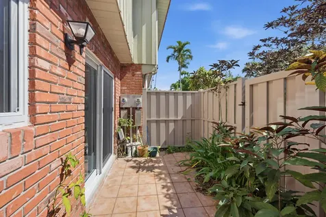 67 NE 20th Court Wilton Manors FL 33305