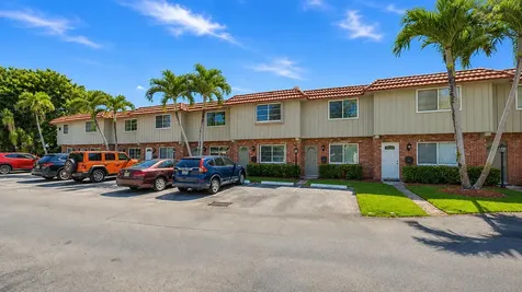 67 NE 20th Court Wilton Manors FL 33305