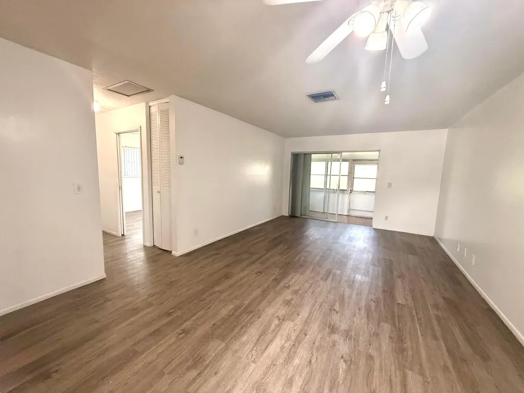 2854 E Crosley Drive Drive E West Palm Beach FL 33415