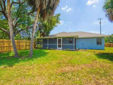 405 12th Avenue Vero Beach FL 32962