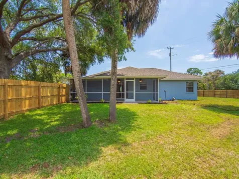 405 12th Avenue Vero Beach FL 32962