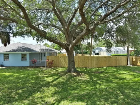 405 12th Avenue Vero Beach FL 32962