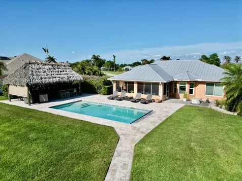 2225 SE 9th Avenue Okeechobee FL 34974