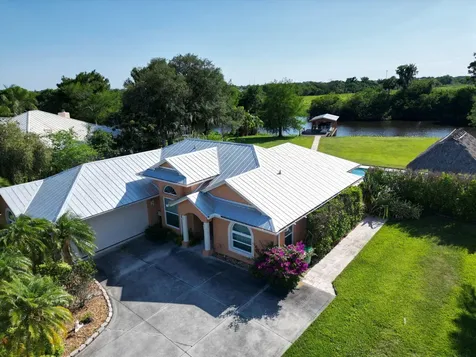 2225 SE 9th Avenue Okeechobee FL 34974