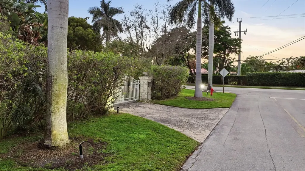2800 NE 29th Street Fort Lauderdale FL 33306