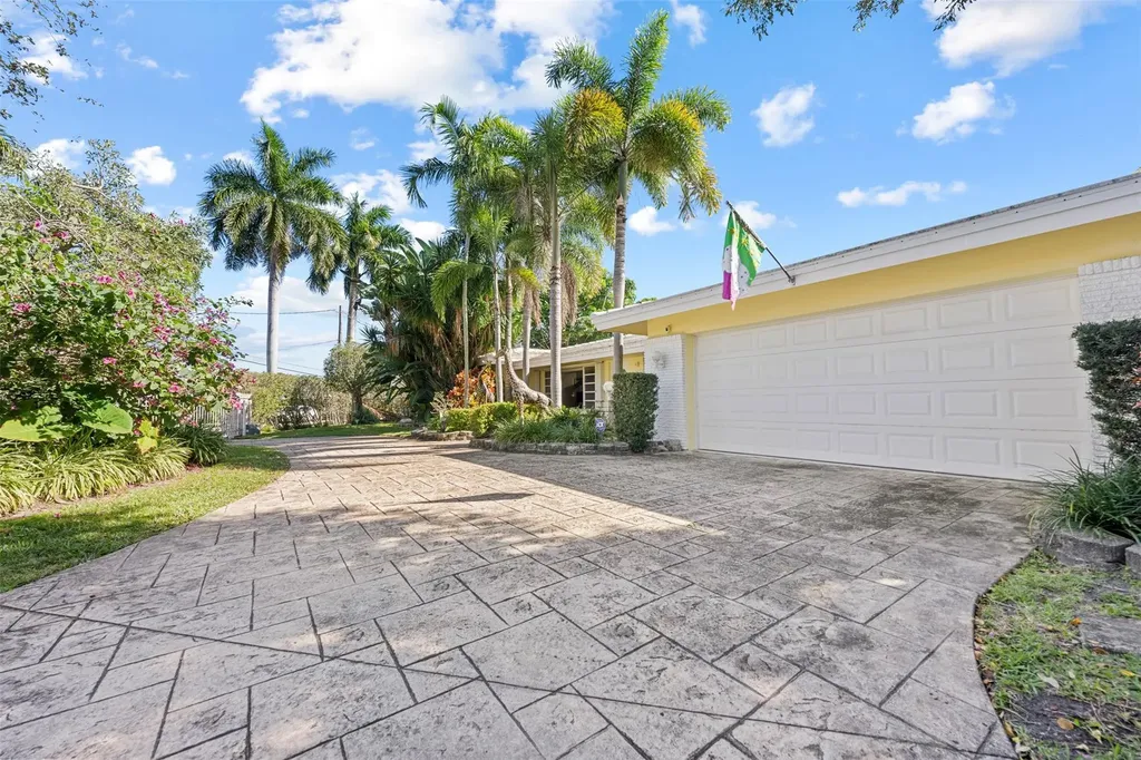 2800 NE 29th Street Fort Lauderdale FL 33306