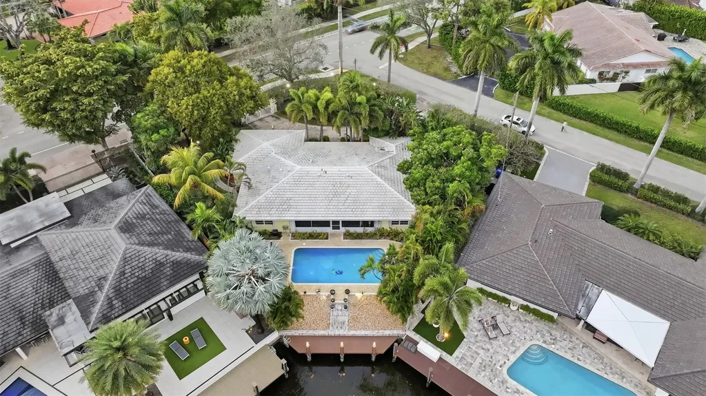 2800 NE 29th Street Fort Lauderdale FL 33306
