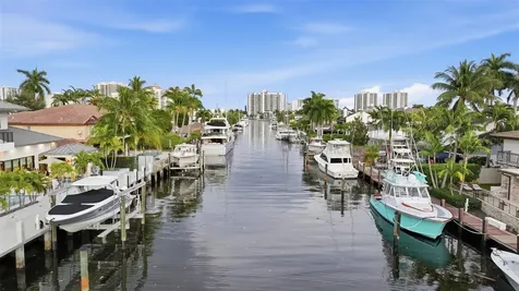 2800 NE 29th Street Fort Lauderdale FL 33306
