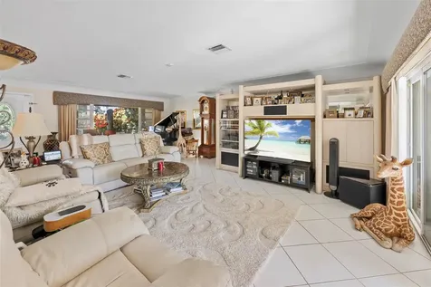 2800 NE 29th Street Fort Lauderdale FL 33306