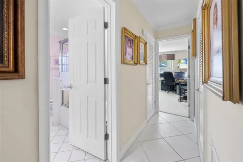 2800 NE 29th Street Fort Lauderdale FL 33306