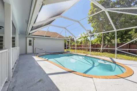 104 Oxford Court Royal Palm Beach FL 33411